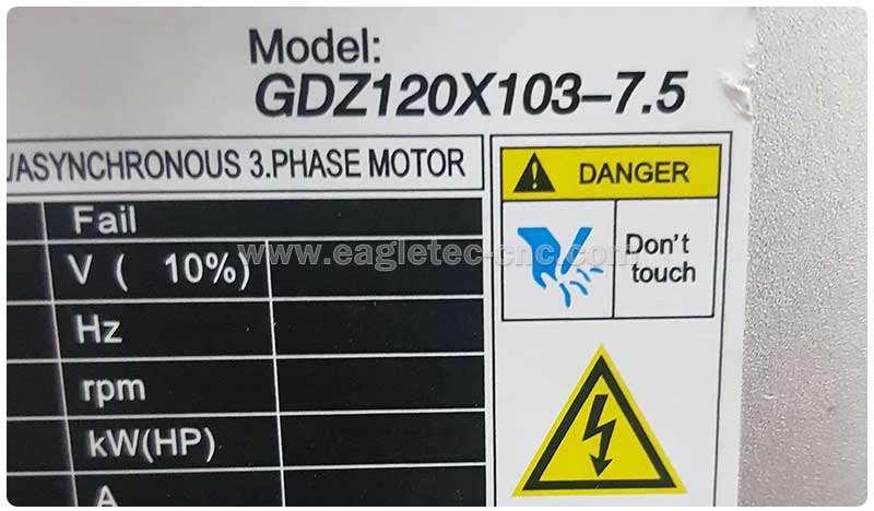 Placa de identificación antigua del motor de husillo refrigerado por cir gdz120x103-7.5.jpg