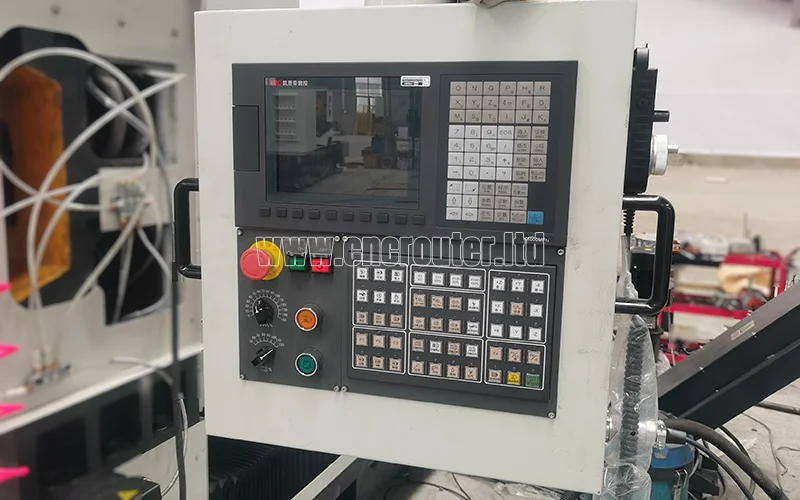 Sistema de control numérico KND para perforadora de placas tubulares cnc.jpg