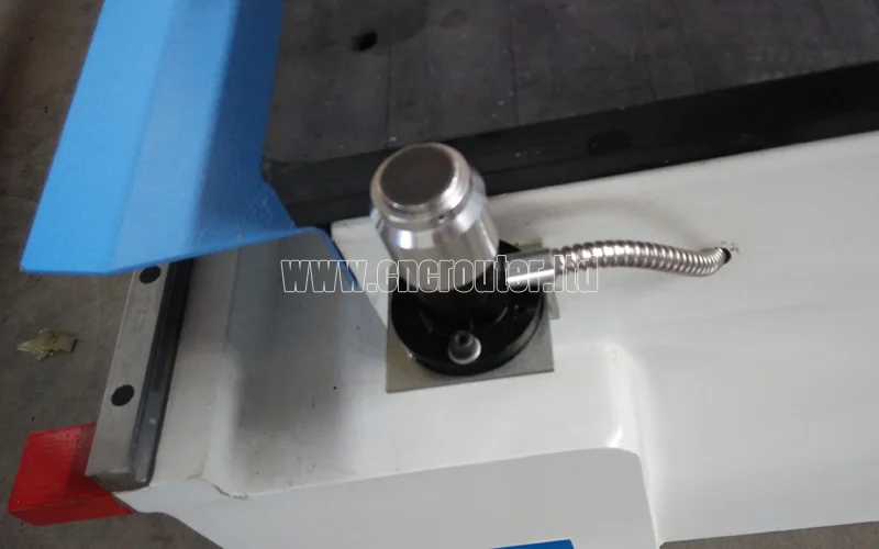 Herramienta de control automático de instrumento en enrutador cnc atc neumático.jpg