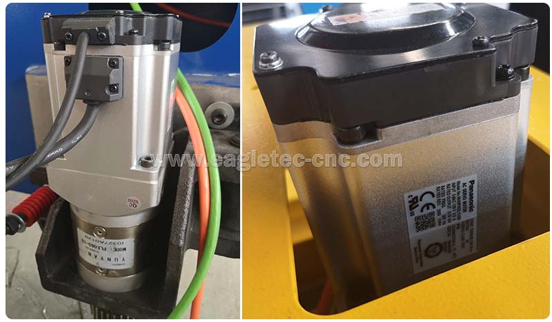 Servomotor Panasonic en el eje Y de la máquina de corte por plasma con llama CNC.jpg